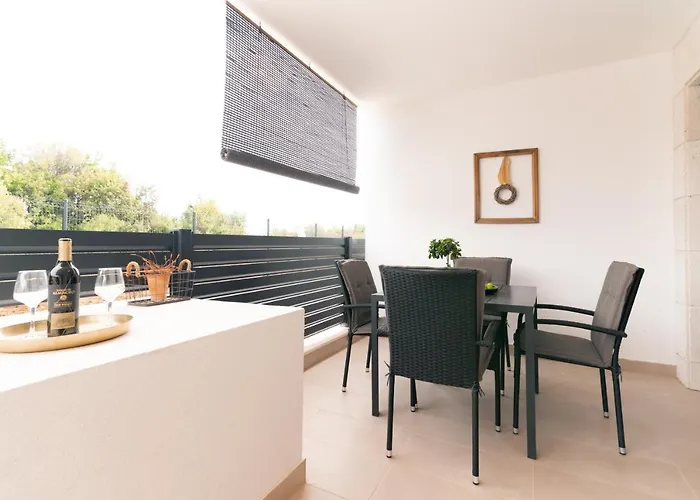 Mr.sailor Apartment